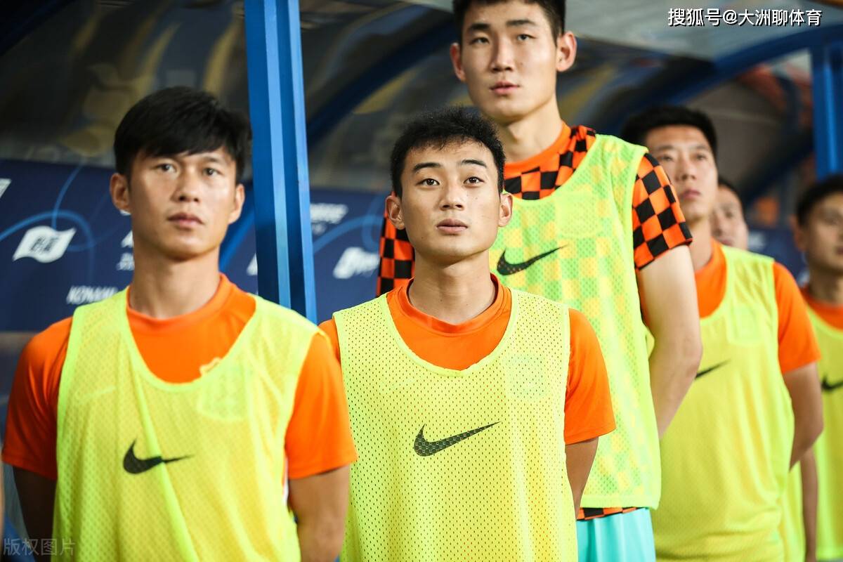 广州恒大客场征战武汉卓尔,全力冲击前八的简单介绍 广州恒大客场征战武汉卓尔,全力冲击前八的简单介绍