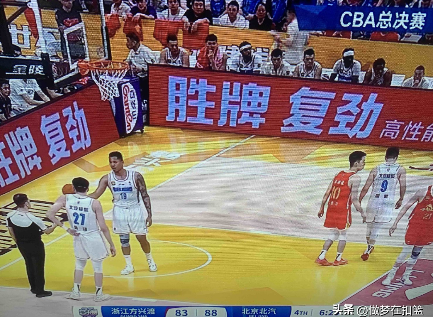 顶尖球队联赛大战胜利领先无往不利的简单介绍 顶尖球队联赛大战胜利领先无往不利的简单介绍