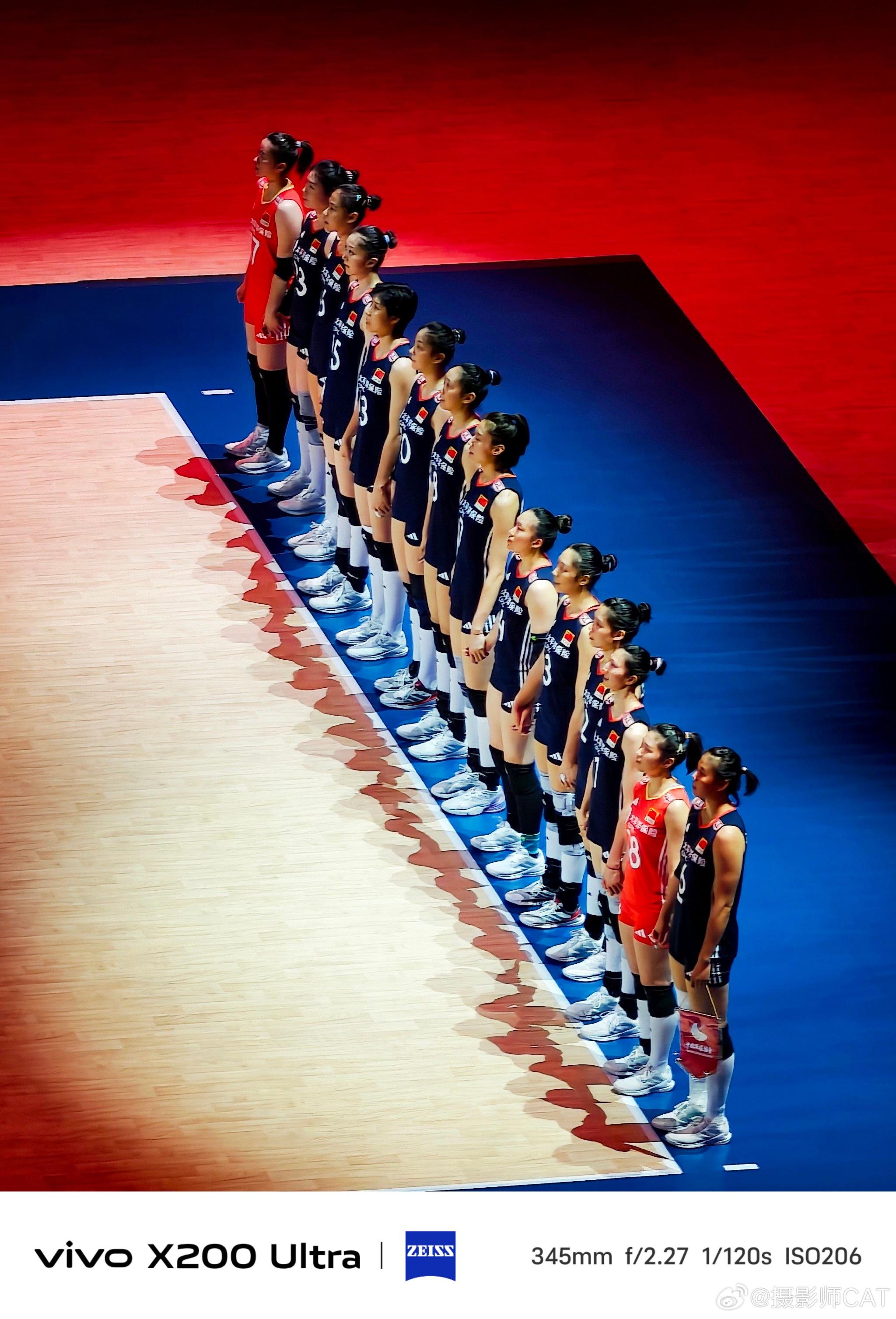 开云体育中国-神仙对局！排球比赛过程堪比大片