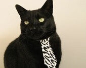 东方巨龙挑战天空霸主，当广东队遇上老鹰，约基奇在关键时刻的得分艺术