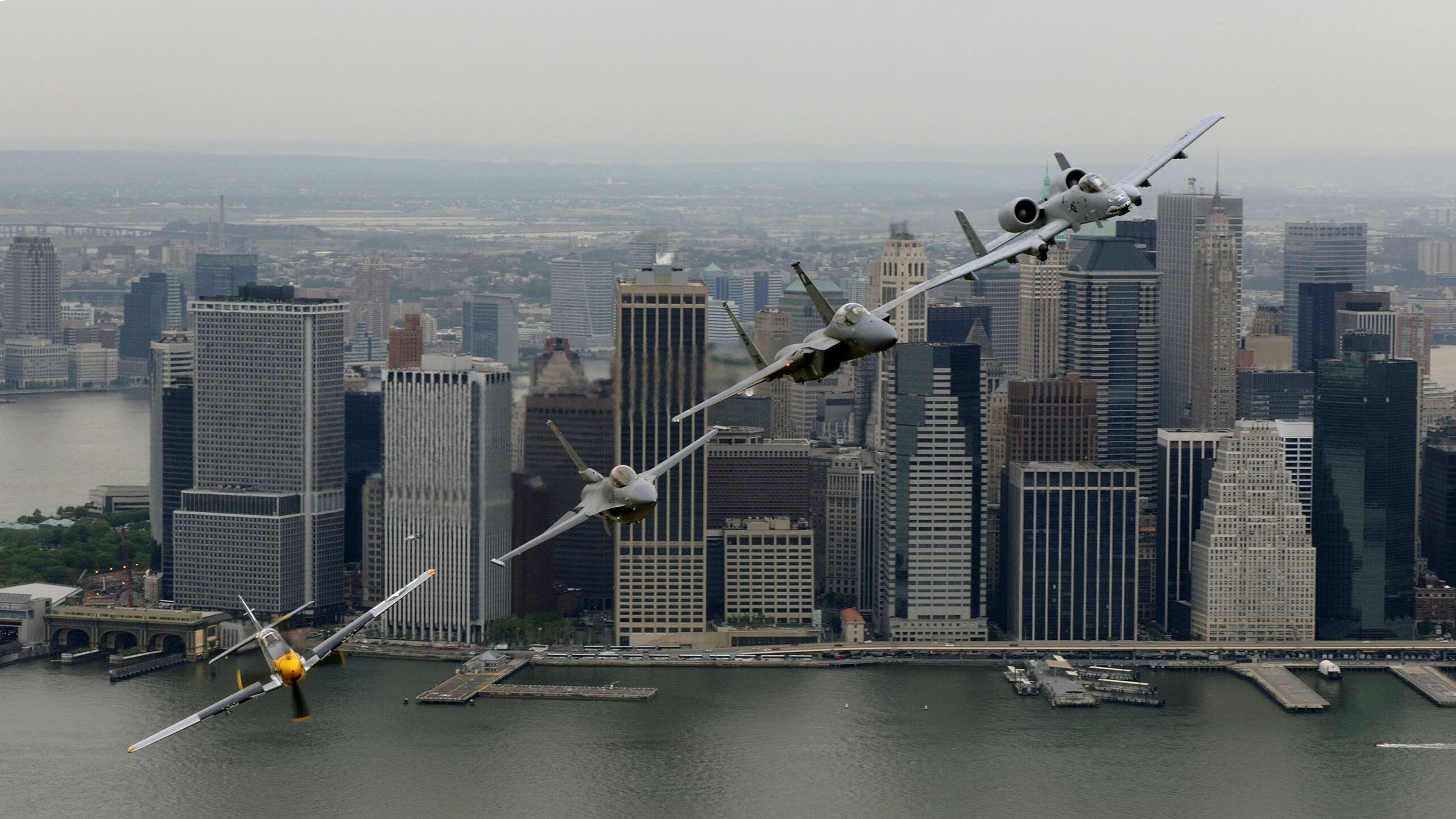 终场哨响前的战争，凯塞多天神下凡，三狮军团绝境刺破圣马梅斯