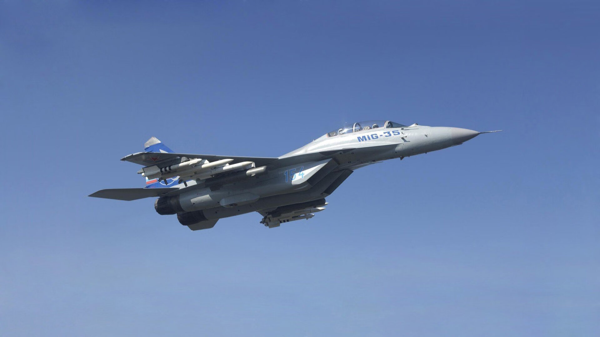 赛道争锋与球场速胜,勇士以F1式焦点战轻取活塞